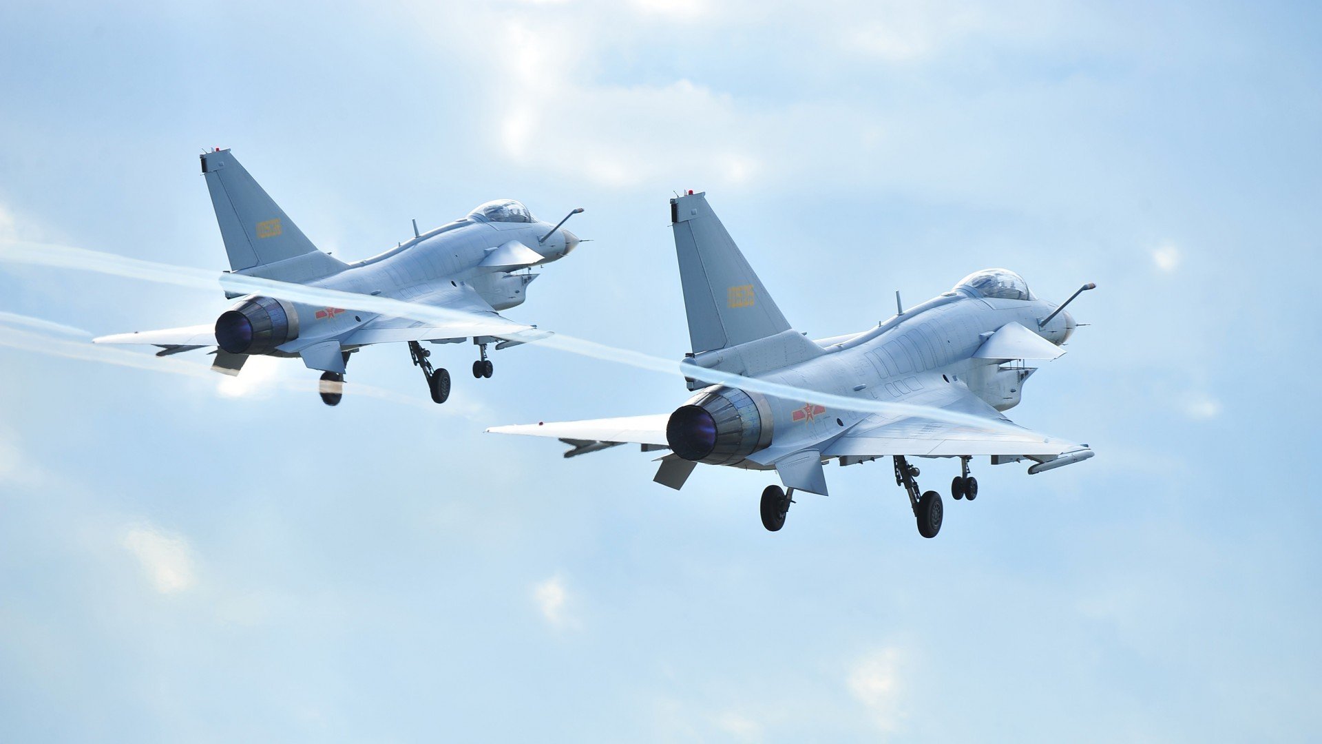 媒体专栏持续更新深度解读体育现象引导理性讨论，体育现象分析